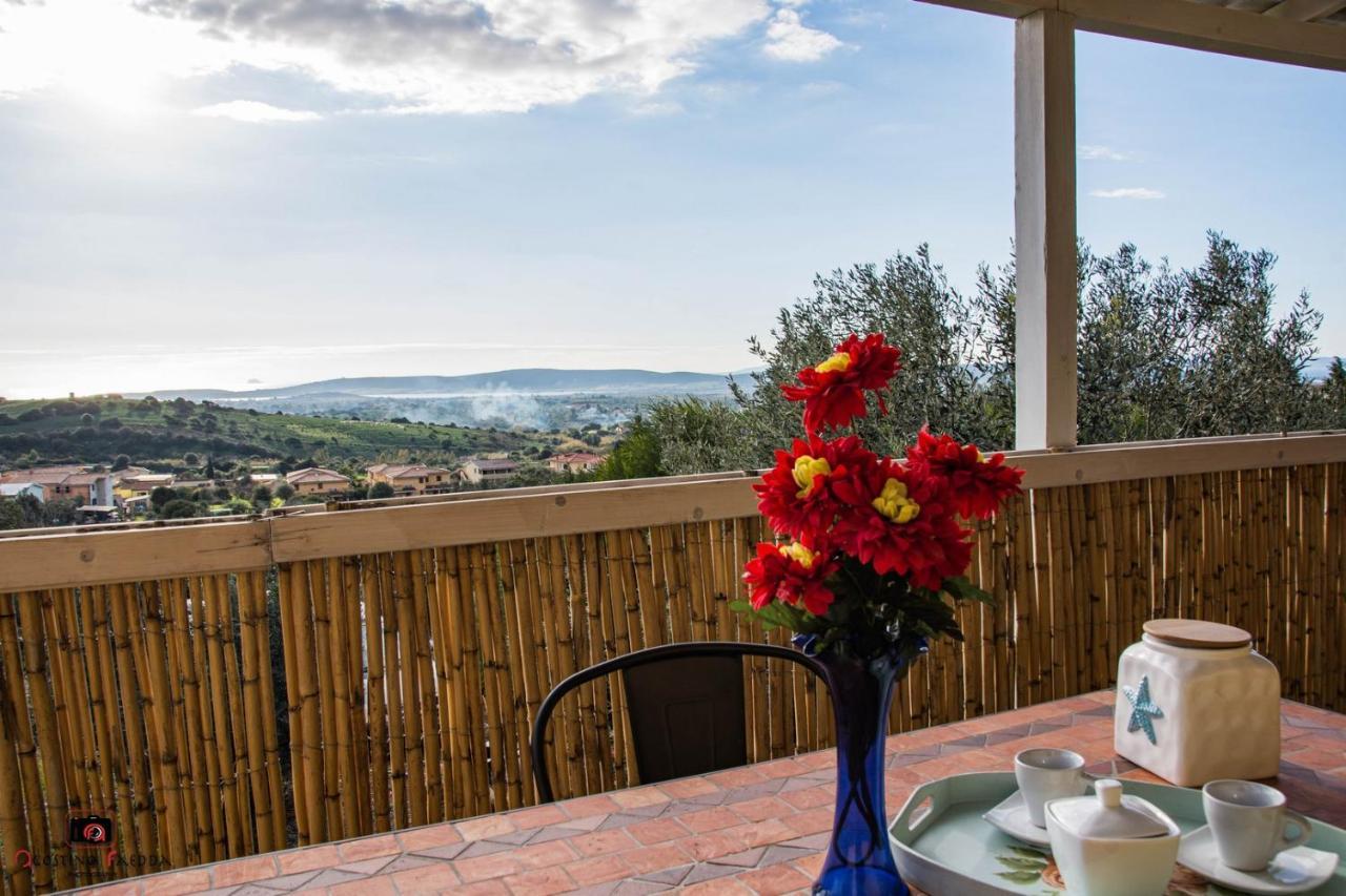 Casa Vacanza Le Dune Βίλα SantʼAnna Arresi Εξωτερικό φωτογραφία