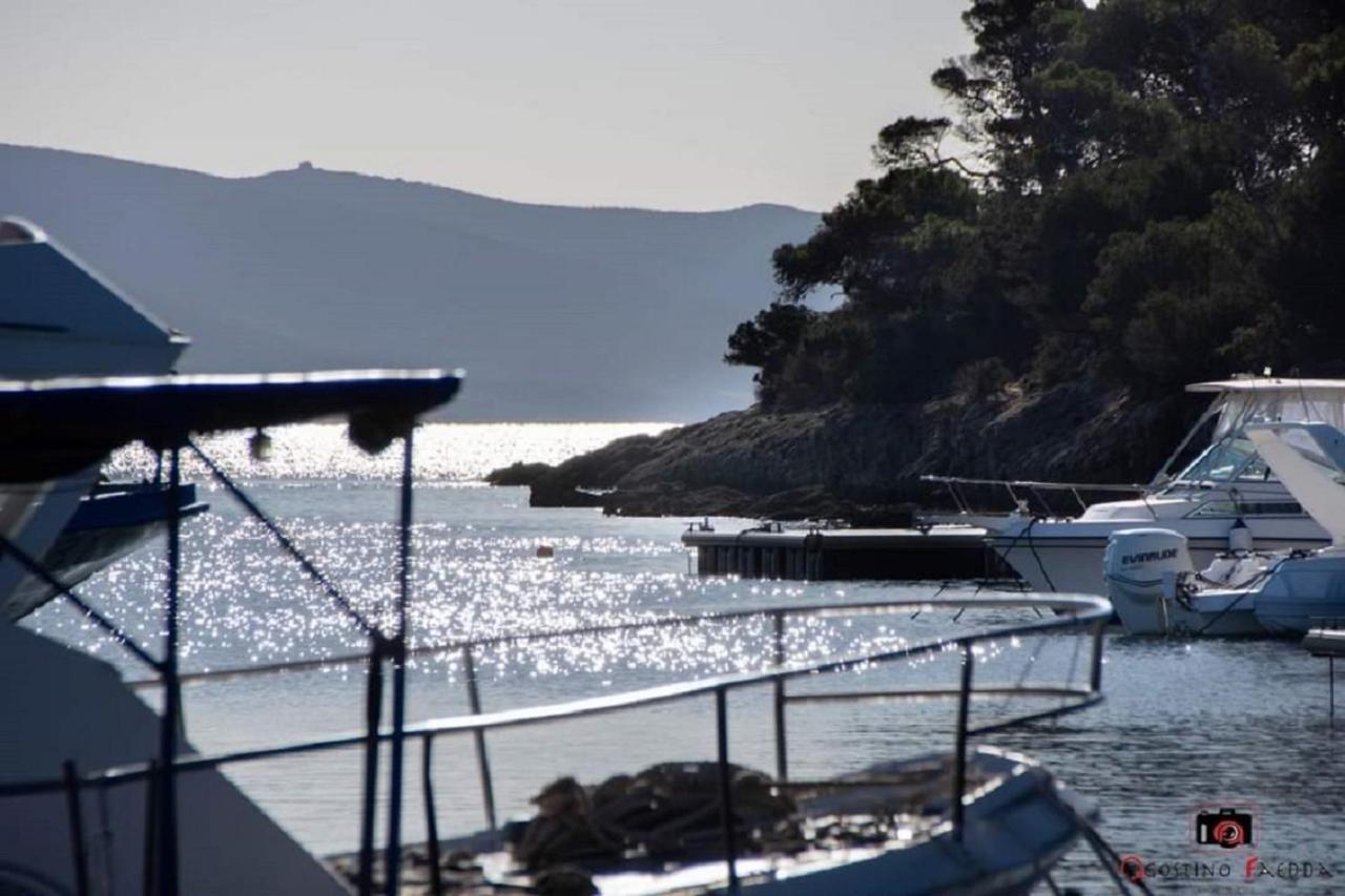 Casa Vacanza Le Dune Βίλα SantʼAnna Arresi Εξωτερικό φωτογραφία